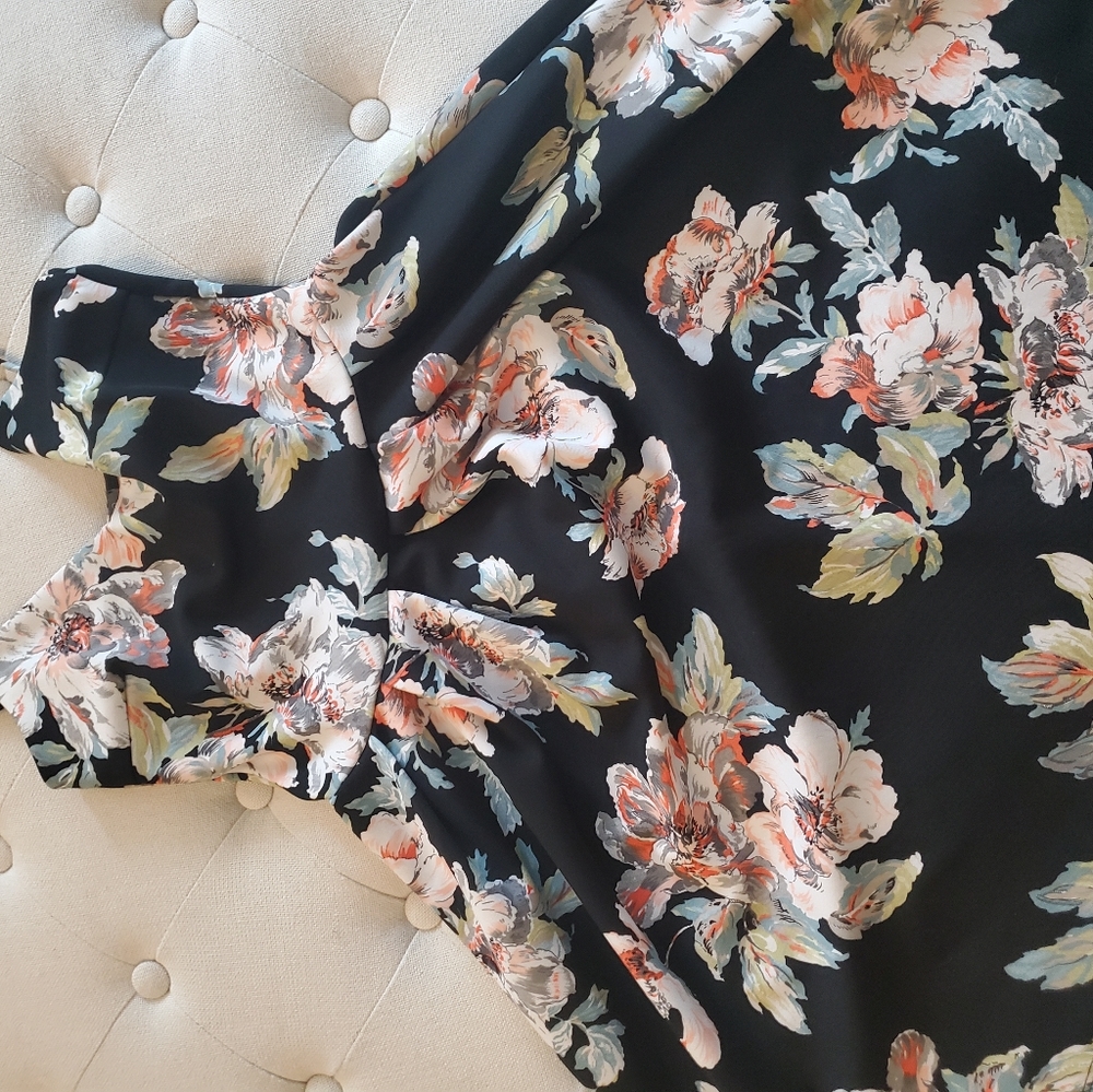 Spring dresses - Picture 9 of 14